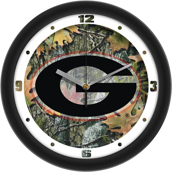 Georgia Bulldogs - Camo Wall Clock - SuntimeDirect