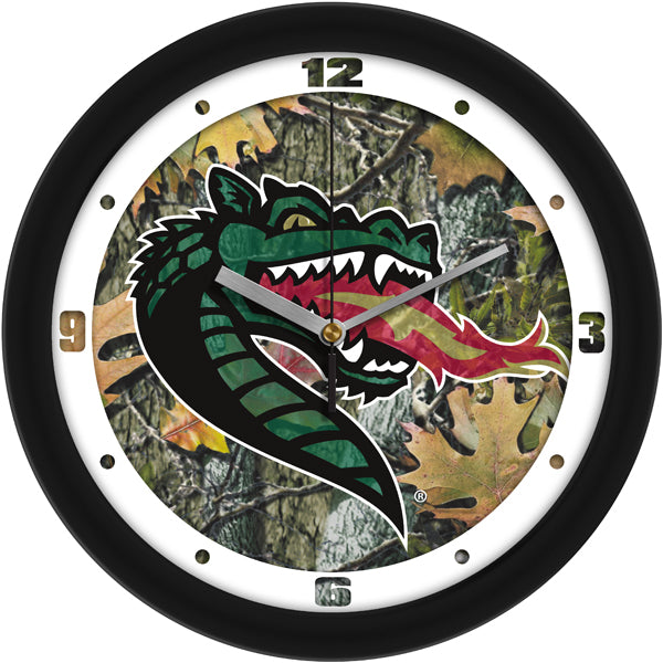 Alabama UAB Blazers - Camo Wall Clock - SuntimeDirect